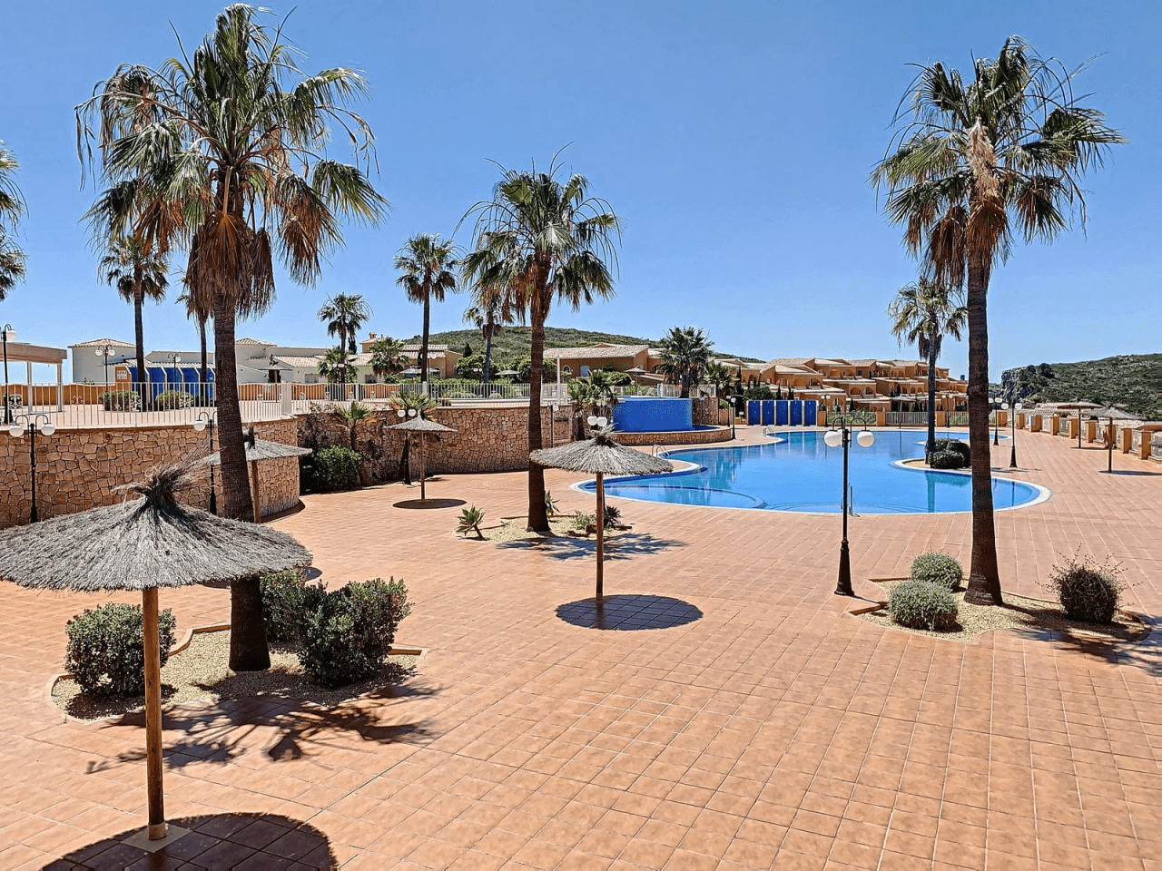 Cumbre del Sol Pueblo Montecala apartamento planta alta con vistas a la montaña
