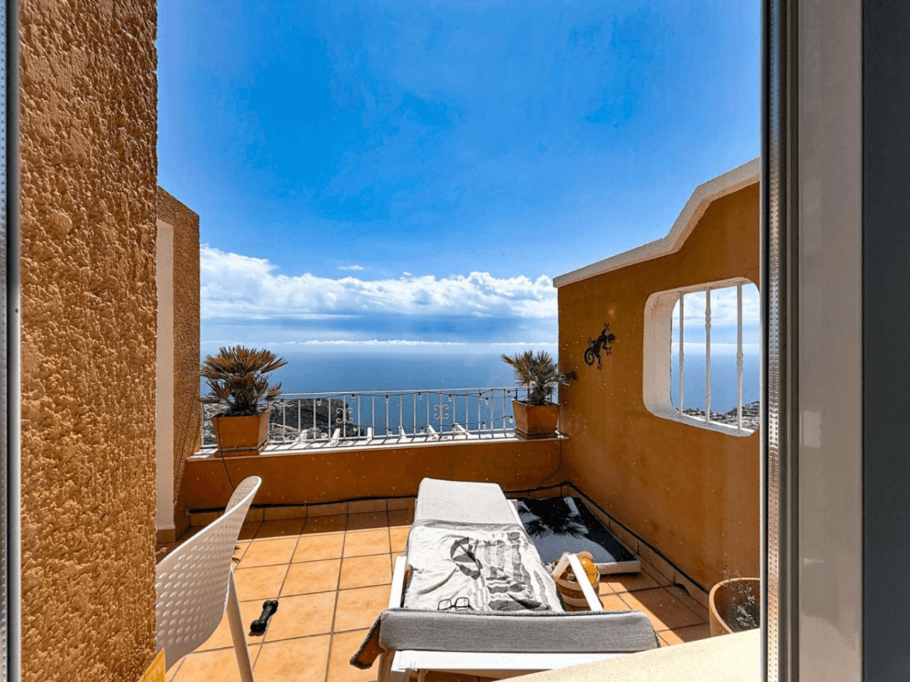 Apartamento con espectaculares vistas al mar en Pueblo Panorama, Cumbre del Sol