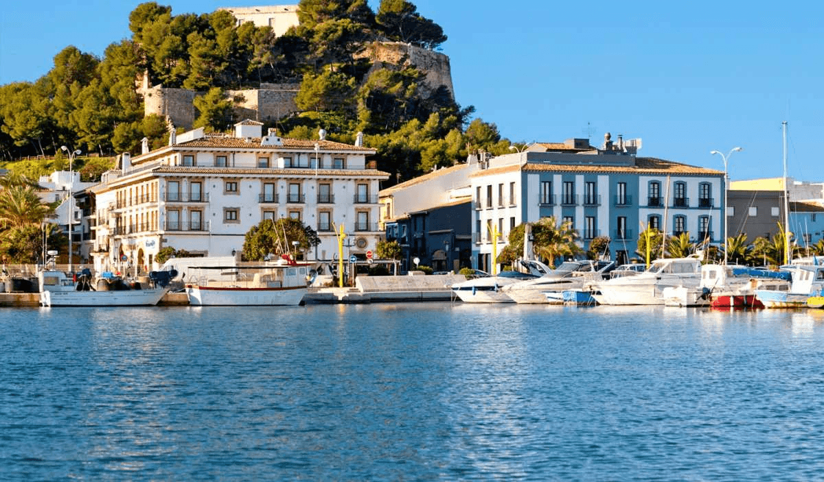 Chalet/Villa en venta en Denia