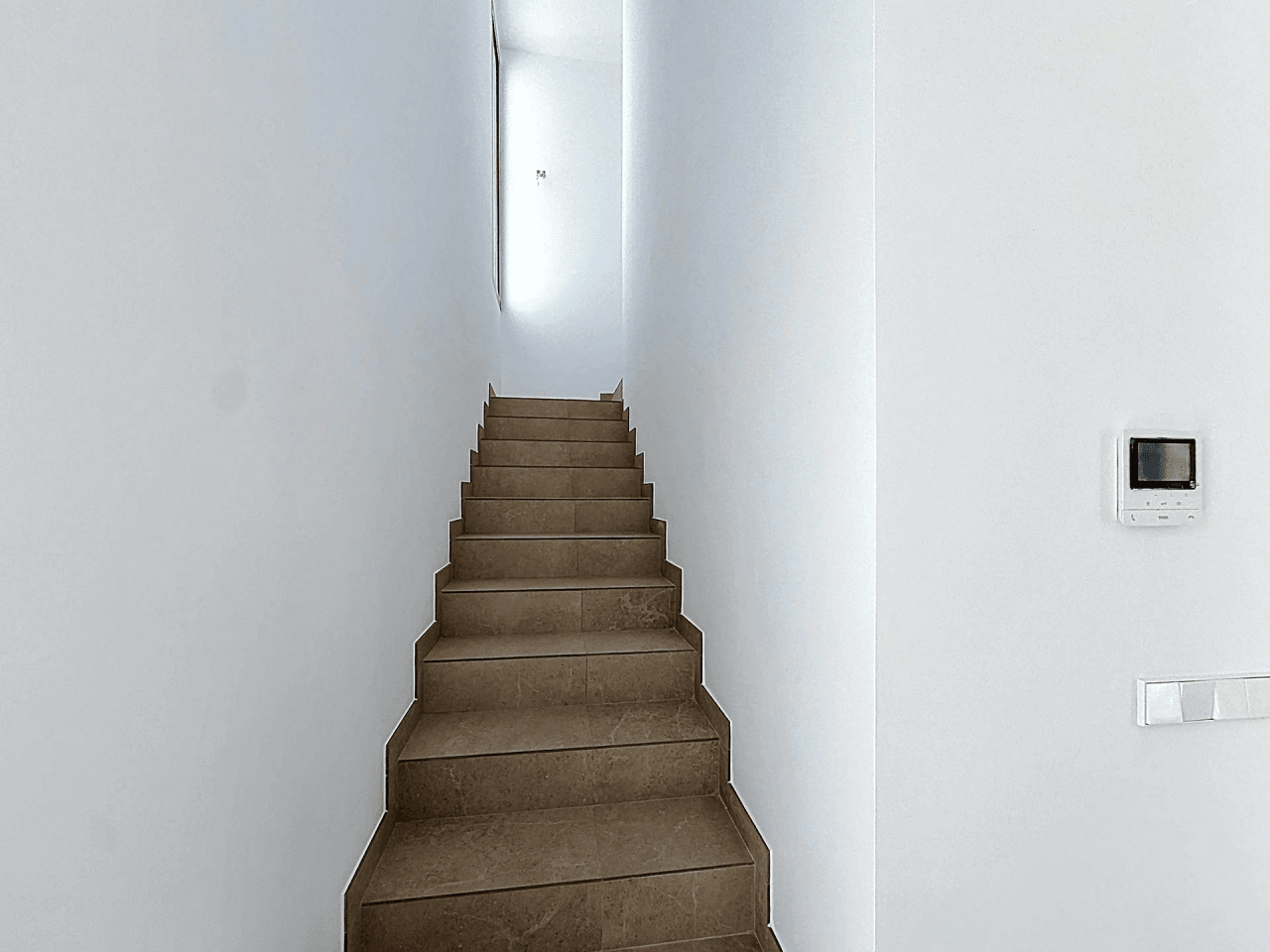 Villa moderna a estrenar con vistas al mar y piscina privada en Palmeras, Cumbre del Sol