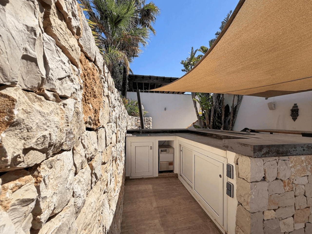 Cumbre del Sol, Villa de lujo con vistas panorámicas al mar en Magnolias