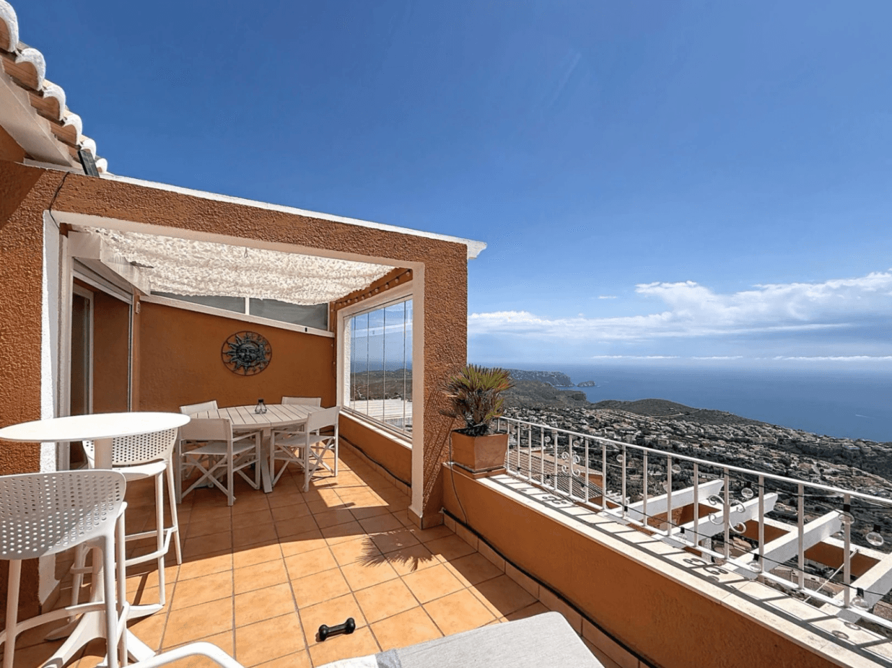 Apartamento con espectaculares vistas al mar en Pueblo Panorama, Cumbre del Sol