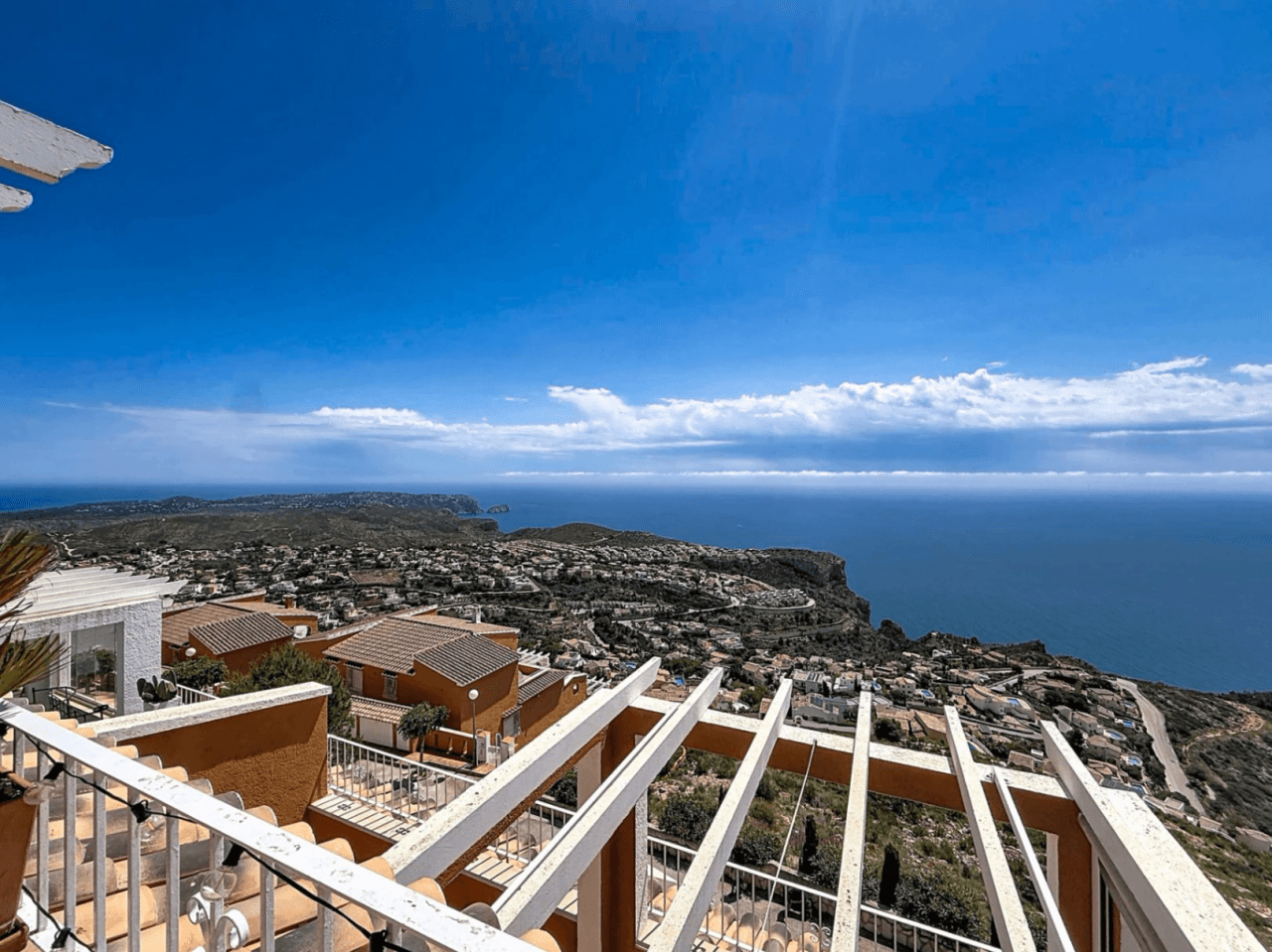 Apartamento con espectaculares vistas al mar en Pueblo Panorama, Cumbre del Sol