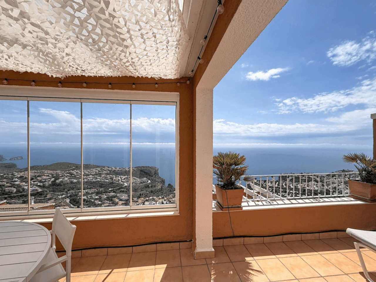 Apartamento con espectaculares vistas al mar en Pueblo Panorama, Cumbre del Sol
