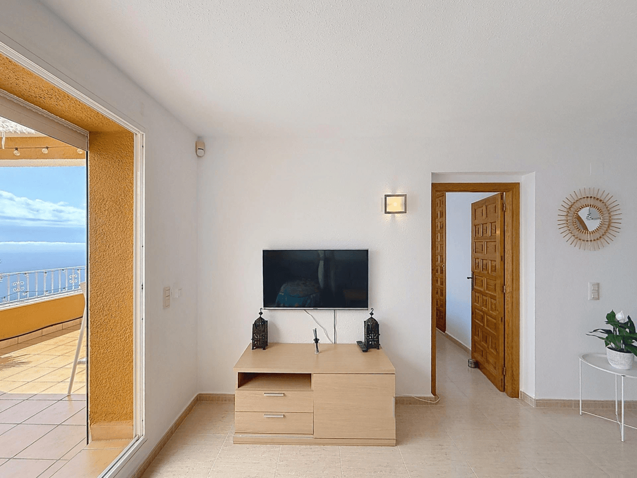 Apartamento con espectaculares vistas al mar en Pueblo Panorama, Cumbre del Sol